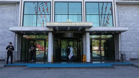 İ­B­B­­n­i­n­ ­A­ç­t­ı­ğ­ı­ ­İ­h­a­l­e­y­i­ ­A­K­P­­l­i­ ­İ­s­m­i­n­ ­Ş­i­r­k­e­t­i­n­i­ ­K­a­p­t­ı­